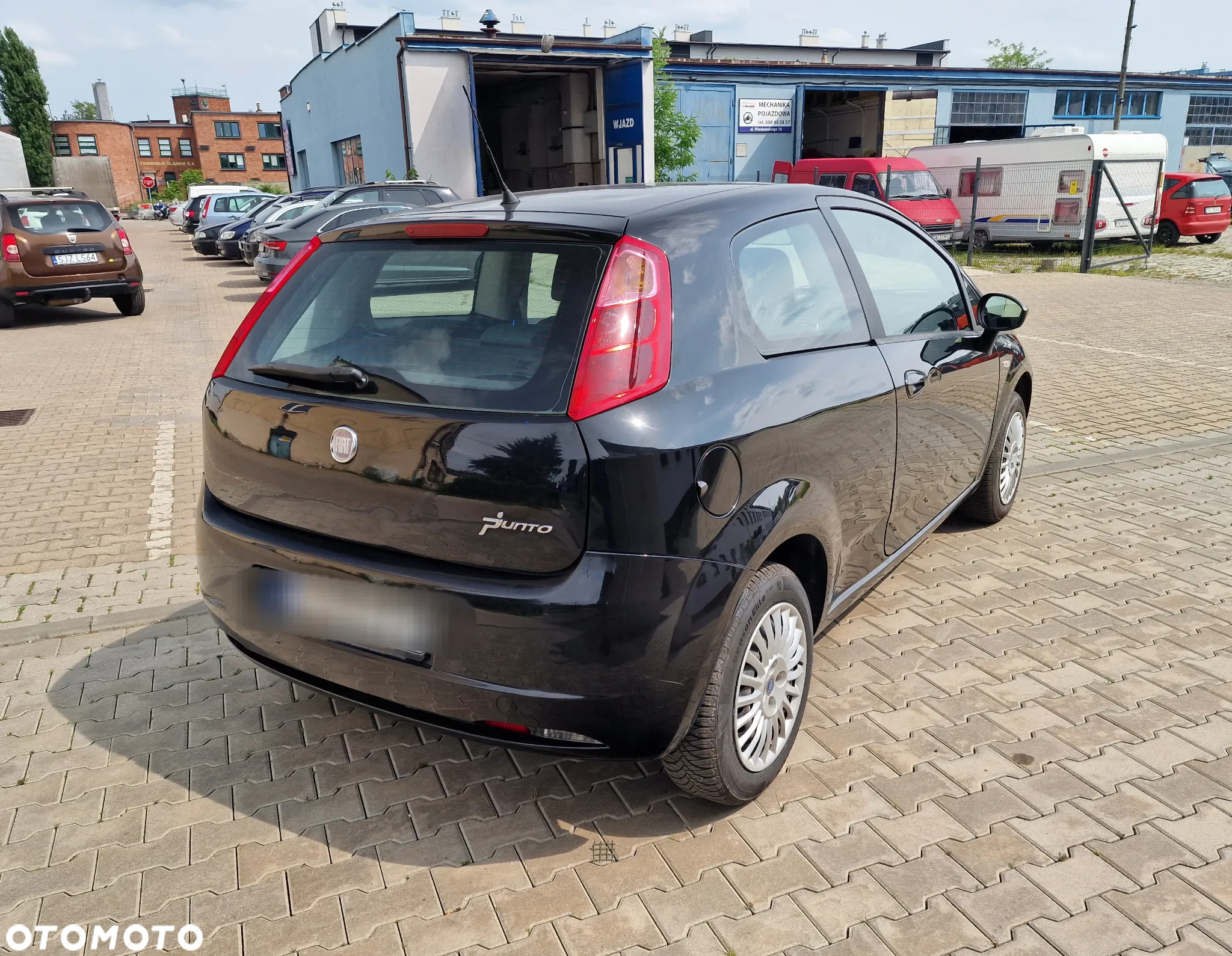 Fiat Grande Punto - 13