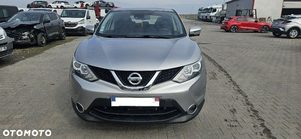 Nissan Qashqai - 1