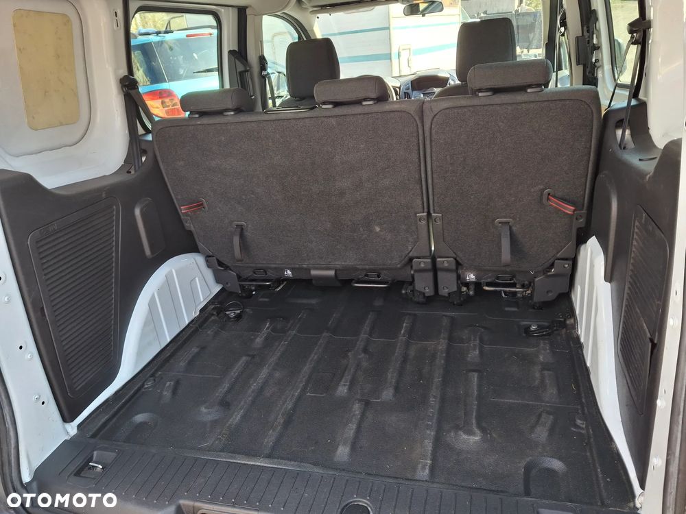 Ford Transit Connect - 6