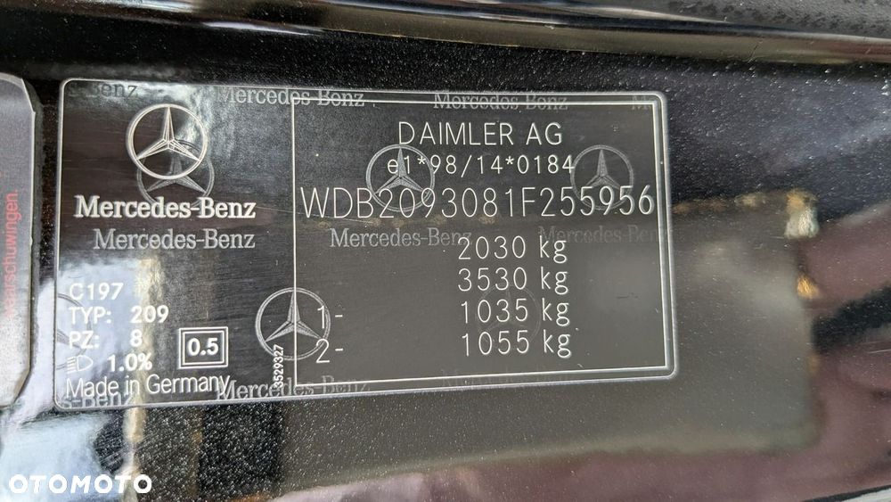 Mercedes-Benz CLK - 27