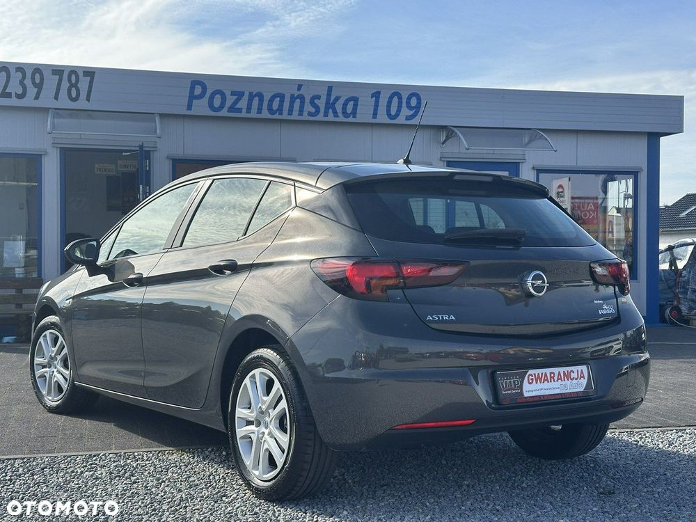 Opel Astra - 4
