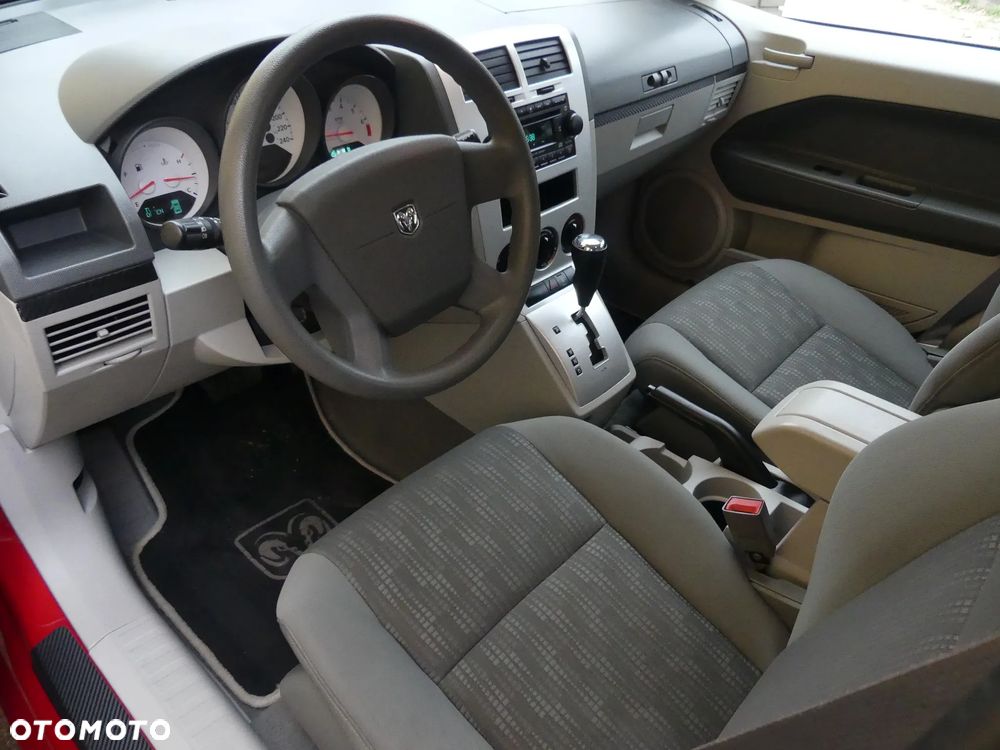 Dodge Caliber 2.0 CVT SE - 2