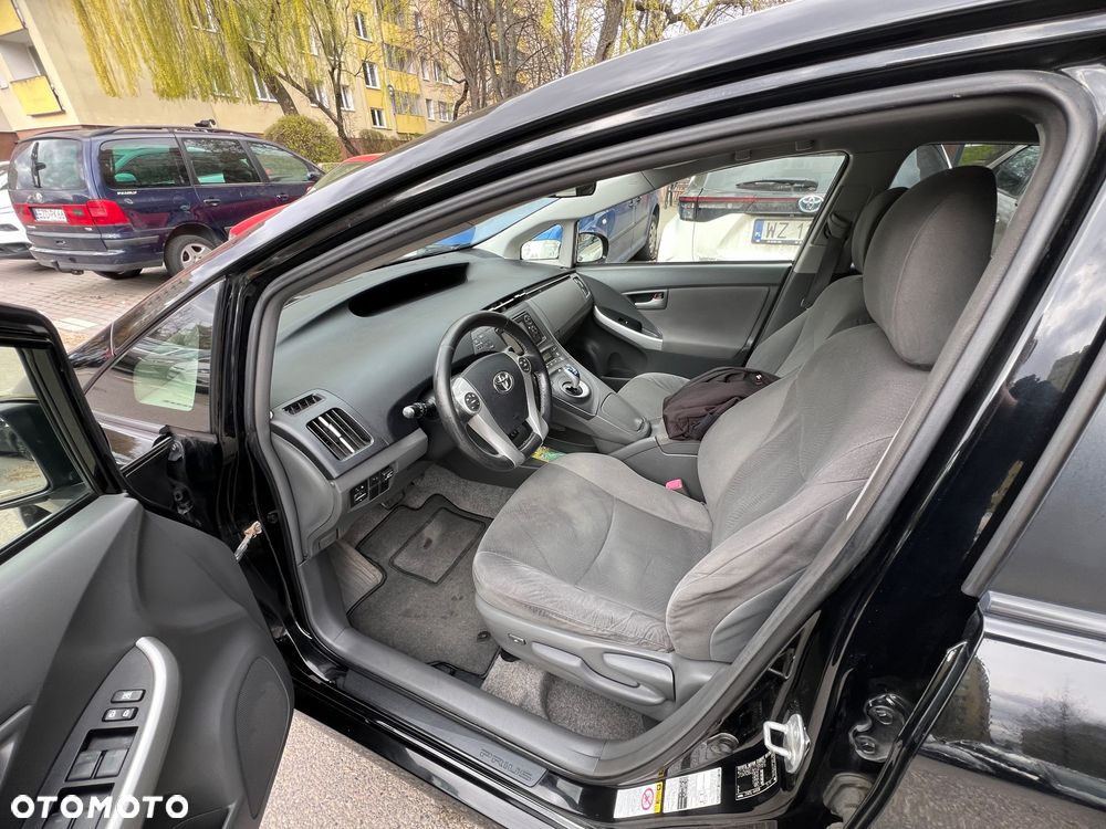 Toyota Prius - 6