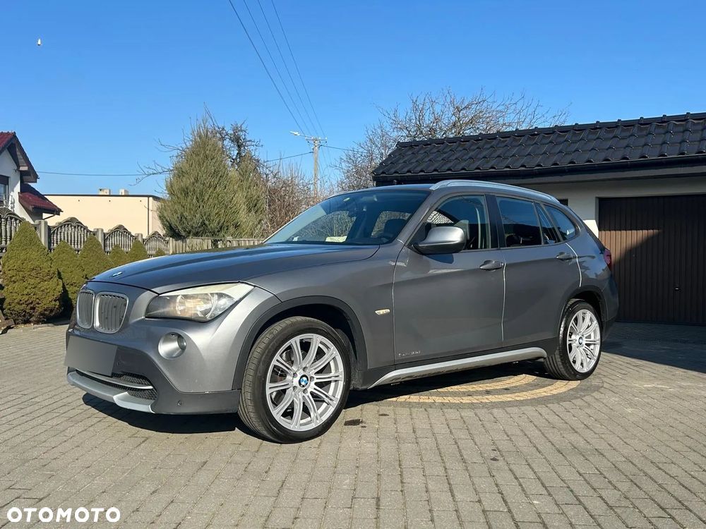 BMW X1 sDrive18d xLine - 9