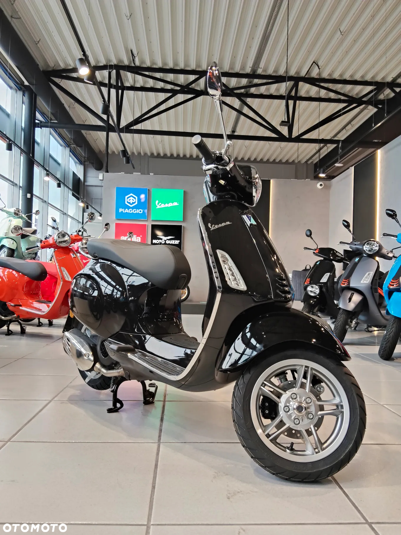 Vespa Primavera - 8