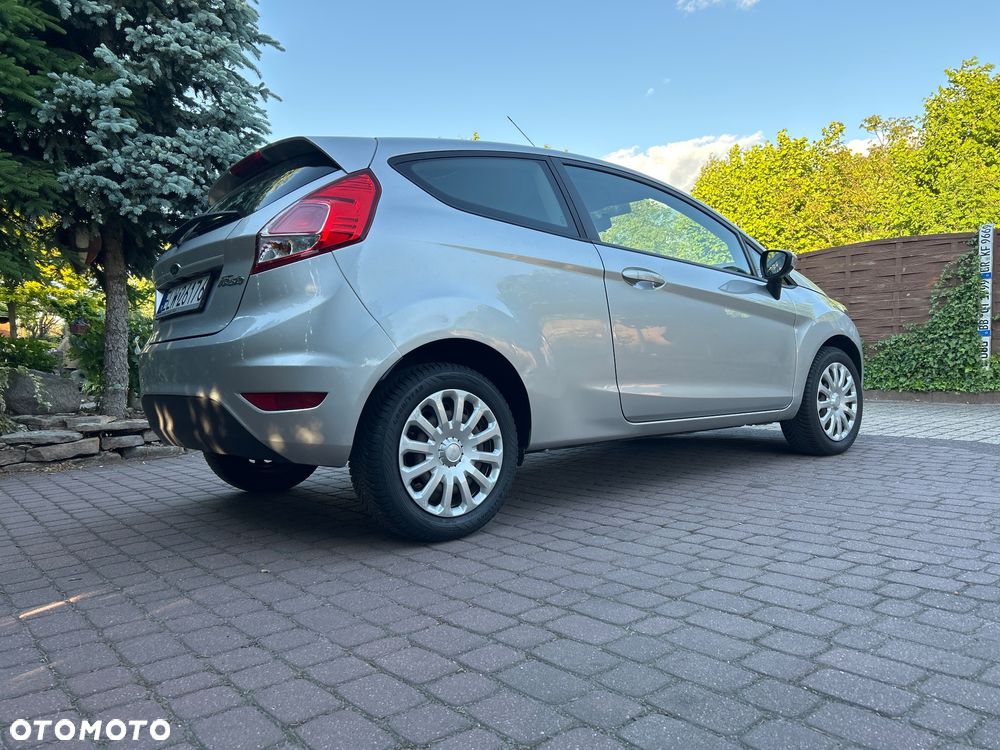 Ford Fiesta - 33