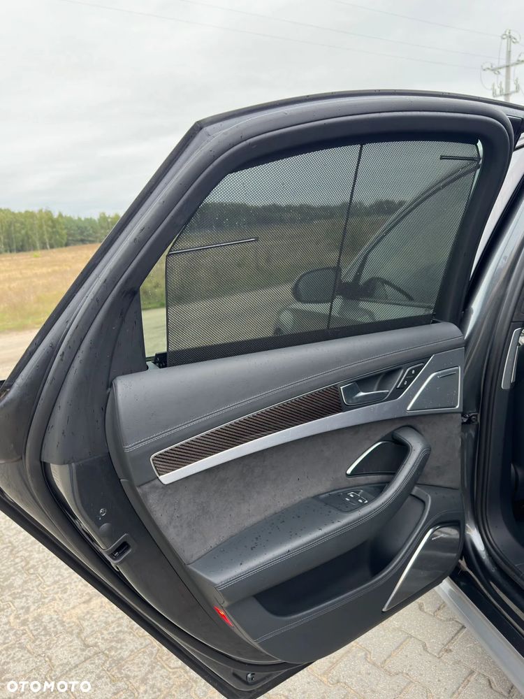 Audi S8 Plus 4.0 TFSI Quattro - 24