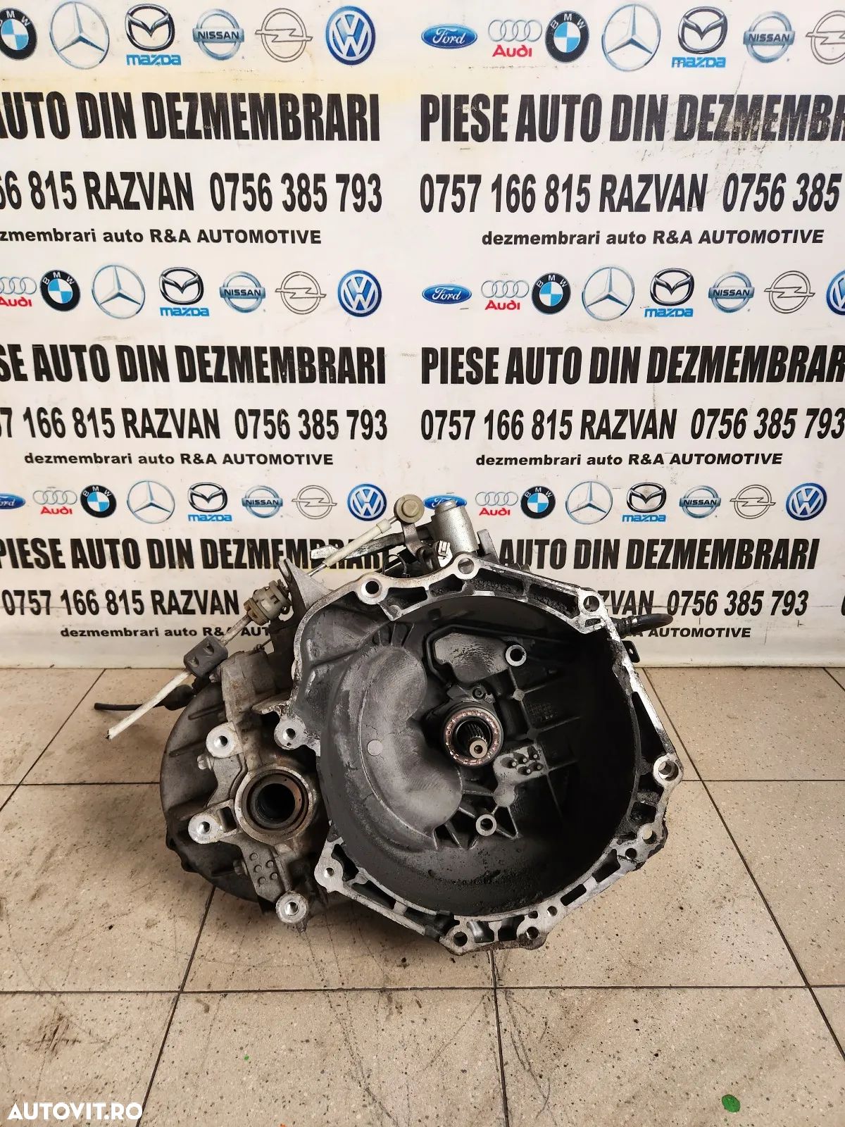 Cutie Viteze Ope M32 1.7 Cdti 6+1 Zafira B Astra H Astra J A17DTR Cod  - Dezmembrari Arad - 1