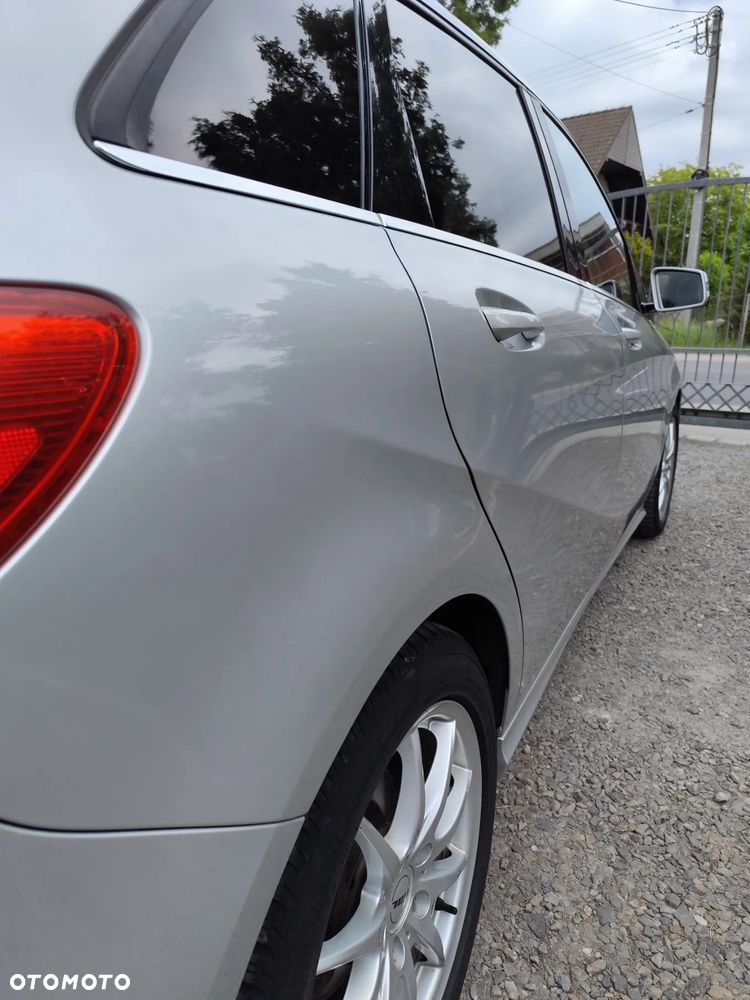 Mercedes-Benz Klasa B 200 - 11