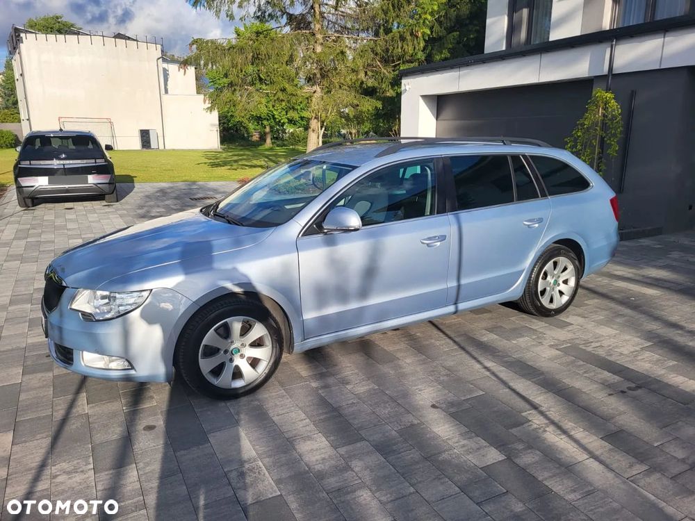 Skoda Superb 2.0 TDI Comfort - 4