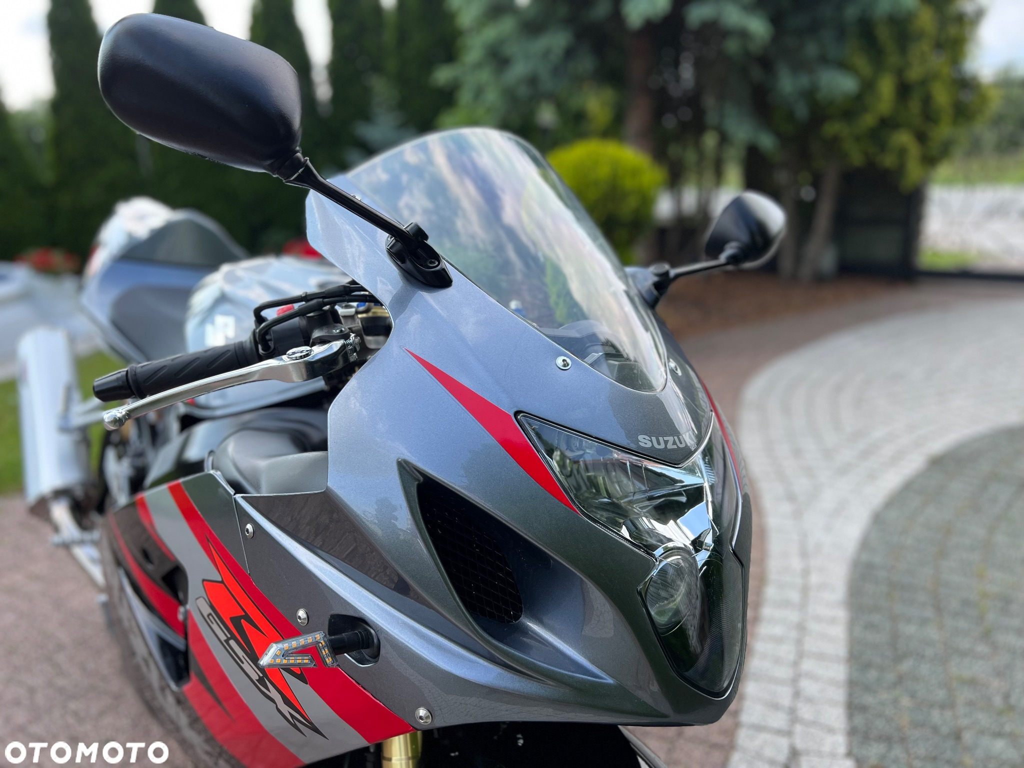 Suzuki GSX-R - 2