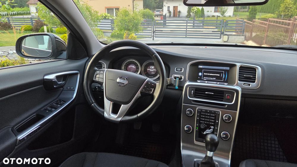 Volvo S60 DRIVe - 22