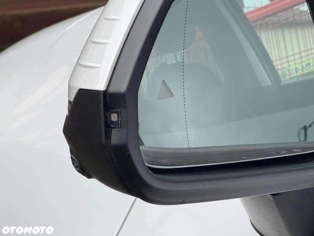 BMW Seria 2 218d Gran Tourer Sport-Aut Luxury Line - 40