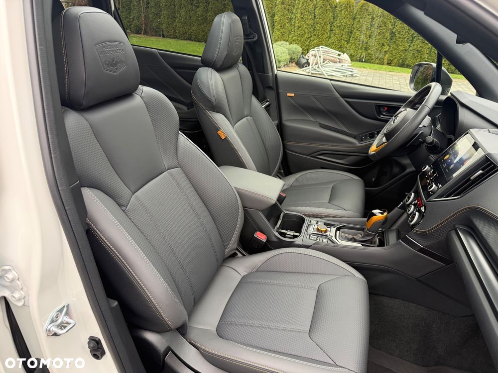 Subaru Forester 2.0 i Exclusive Special (EyeSight) Lineartronic - 34