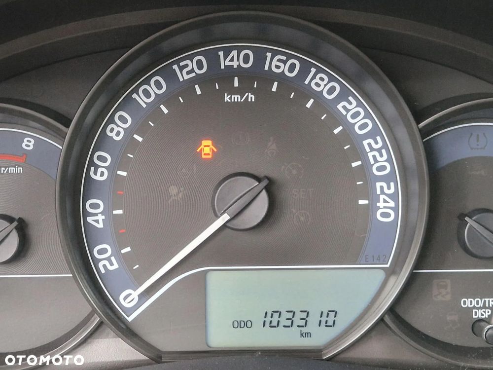 Toyota Auris 1.6 Active - 2