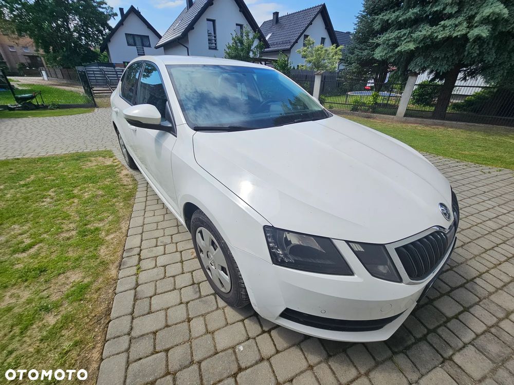 Skoda Octavia 1.6 TDI Ambition - 2
