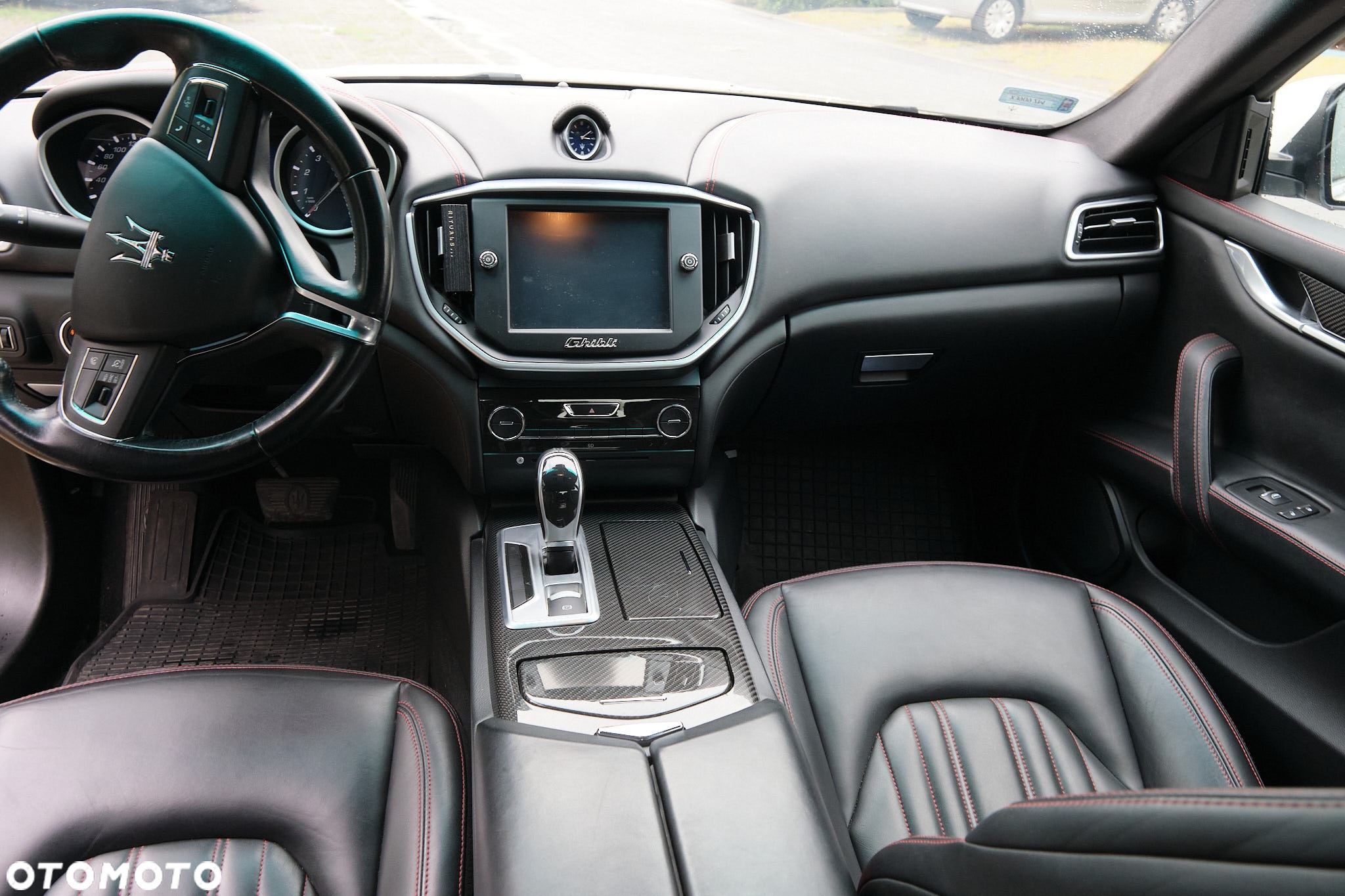 Maserati Ghibli Standard - 5