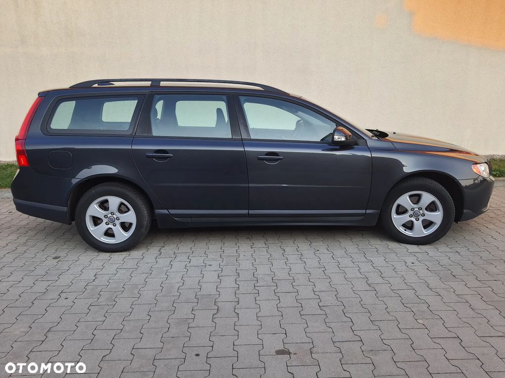 Volvo V70 2.0 - 8