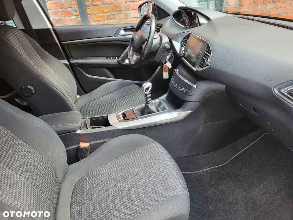 Peugeot 308 - 29