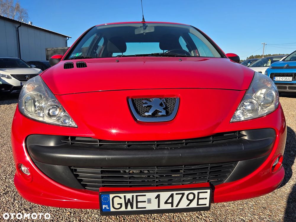 Peugeot 206 plus 75 Street Racing - 10