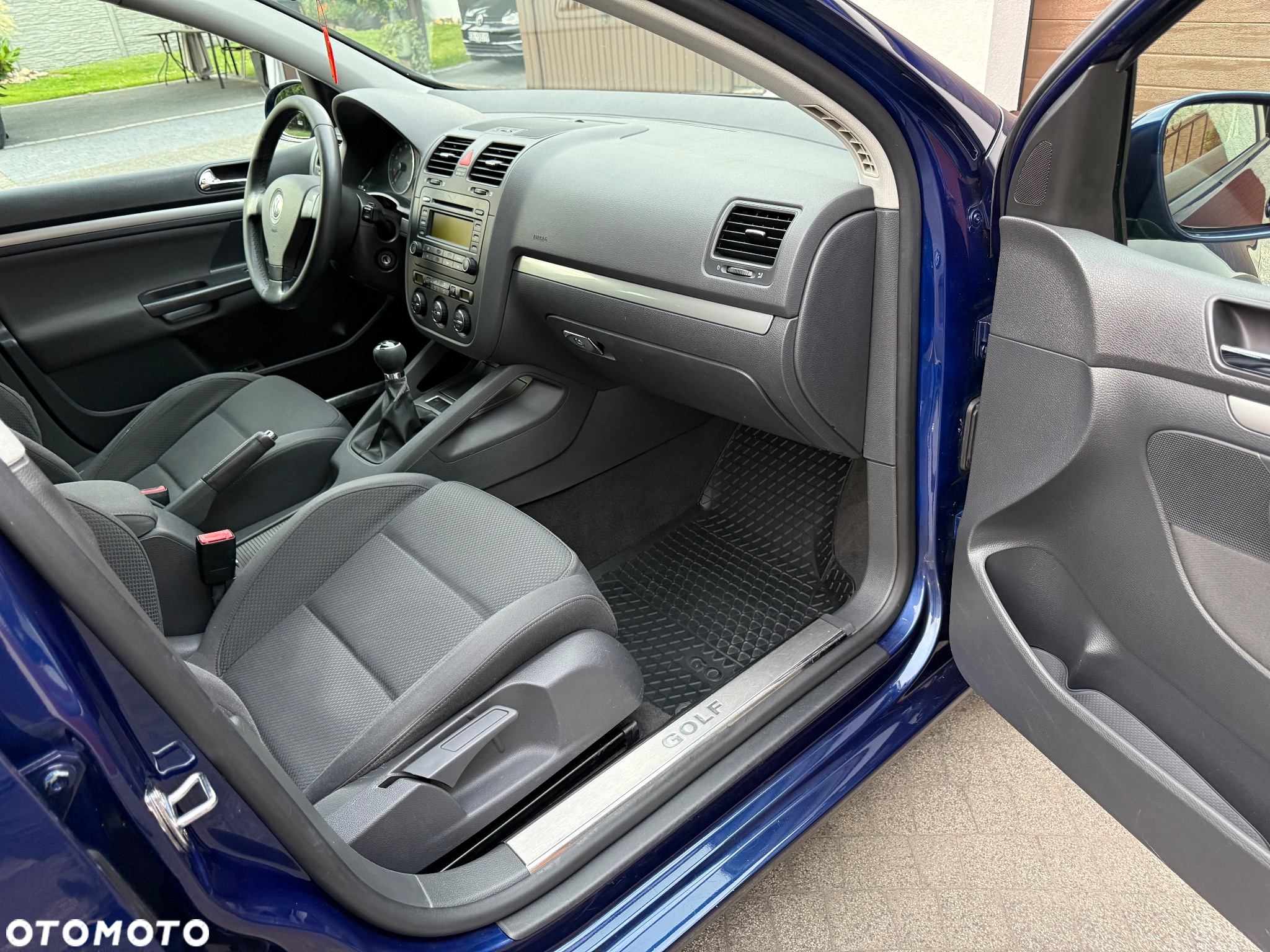 Volkswagen Golf 1.6 Comfortline - 31