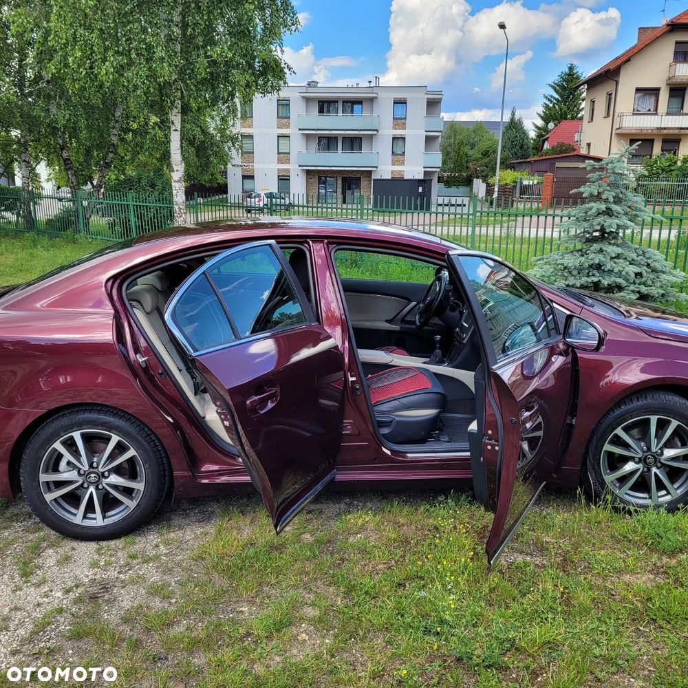 Toyota Avensis 1.8 Style - 20