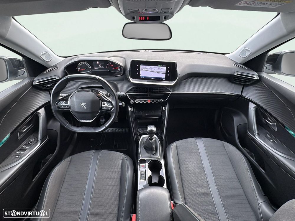 Peugeot 2008 1.2 PureTech Allure - 14
