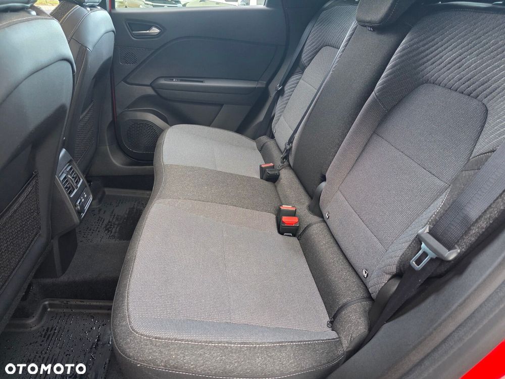 Renault Captur - 23
