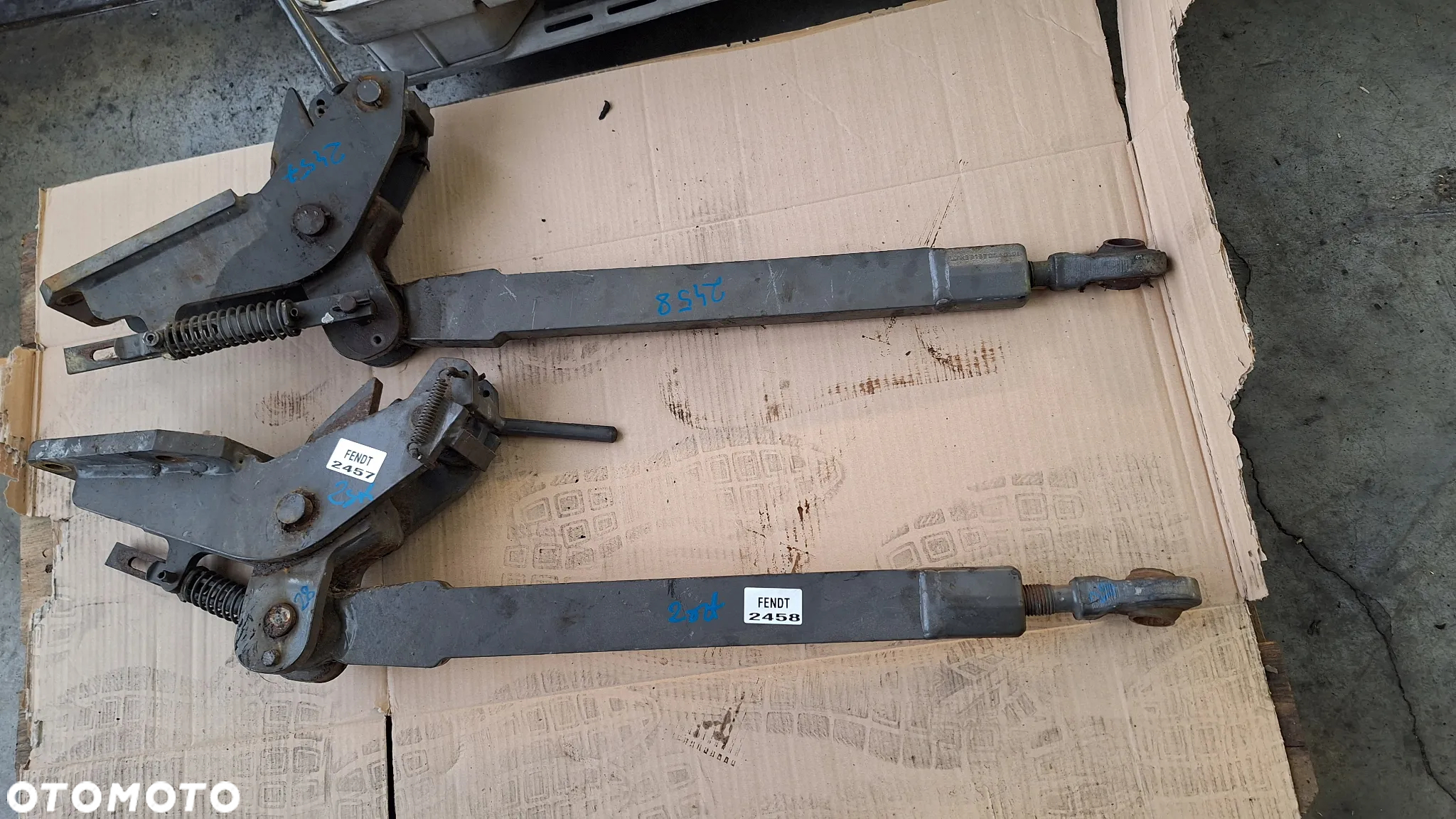 Fendt vario  820 716 724 722  Vario wieszak odciag stabilizator ramie dolne - 12