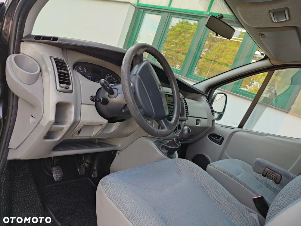 Renault Trafic brygadówka long - 15