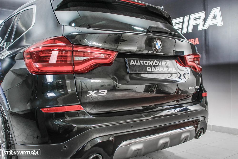 BMW X3 20 d xDrive Line Luxury - 35