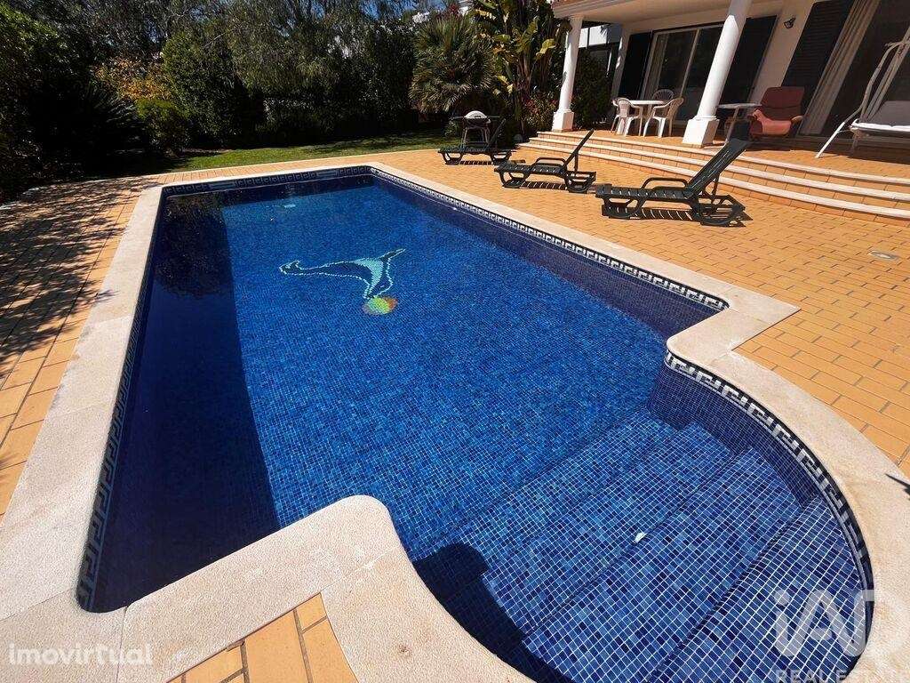 Moradia térrea T4 em Albufeira e Olhos de Água de 187,5 m2 - Grande imagem: 2/40