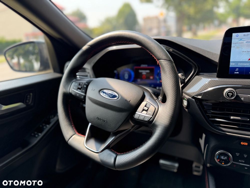 Ford Kuga 2.0 EcoBlue 4x4 ST-LINE X - 22