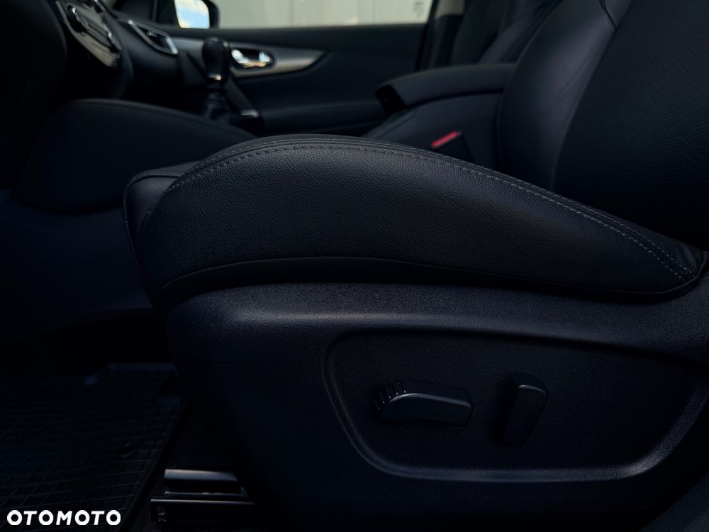 Nissan Qashqai 1.3 DIG-T Tekna - 9