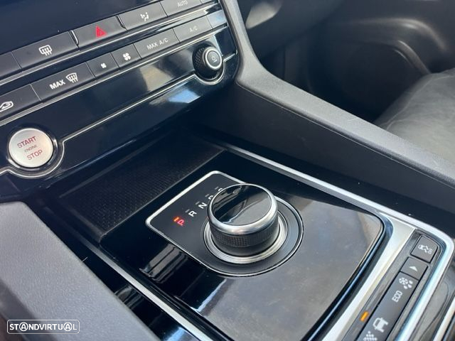 Jaguar F-Pace 2.0 i4D Prestige Aut. - 7