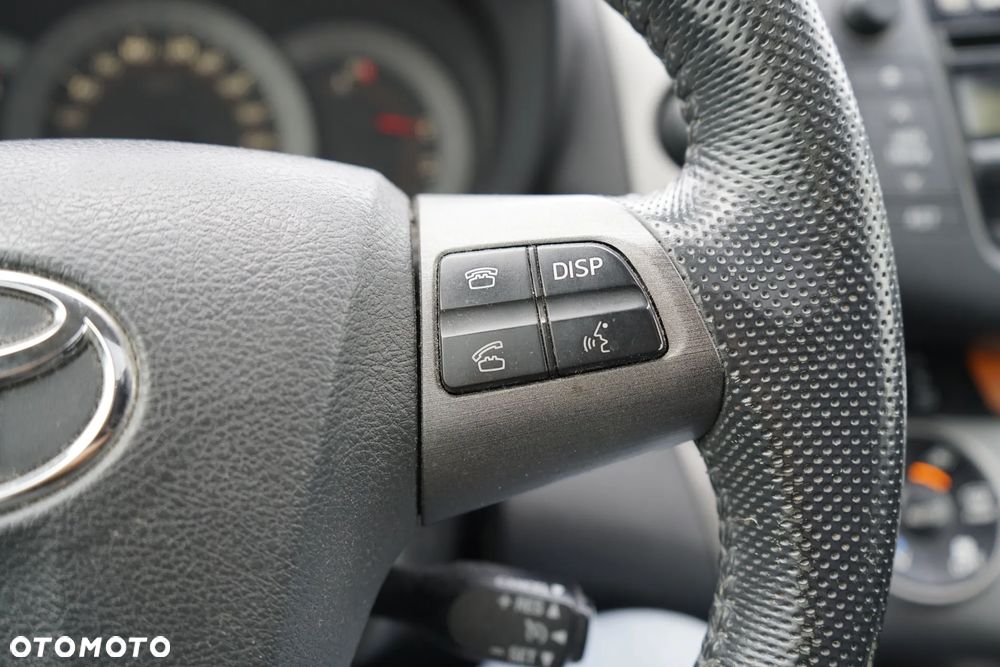 Toyota RAV4 2.0 VVT-i Premium - 26