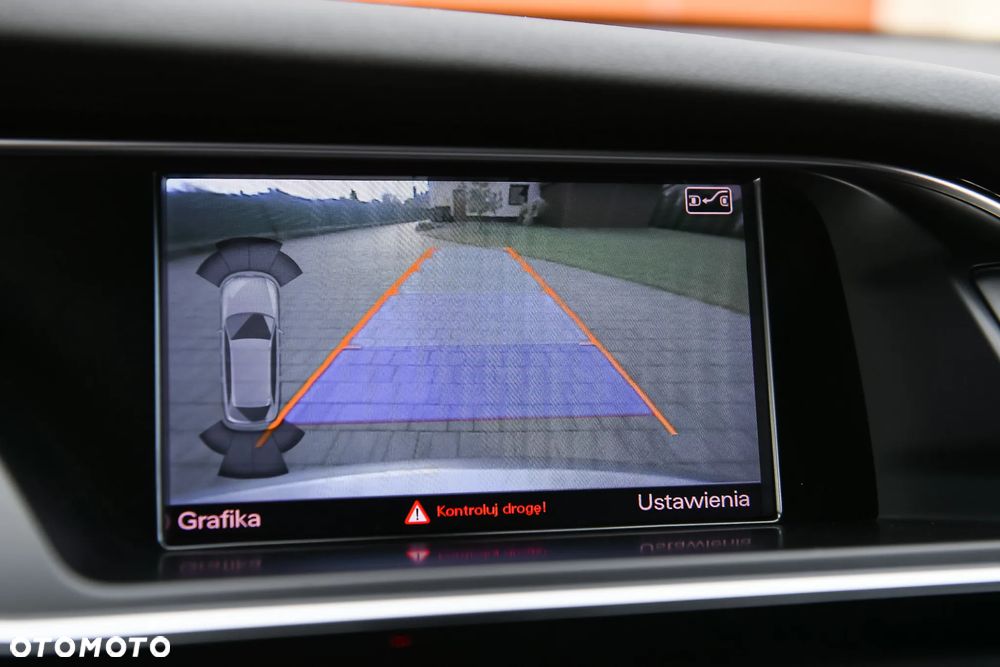 Audi A4 Avant 2.0 TDI quattro sport - 33