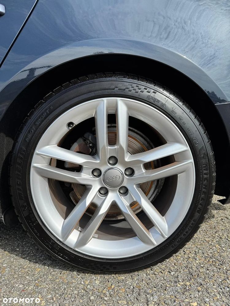 Audi A5 Sportback - 11
