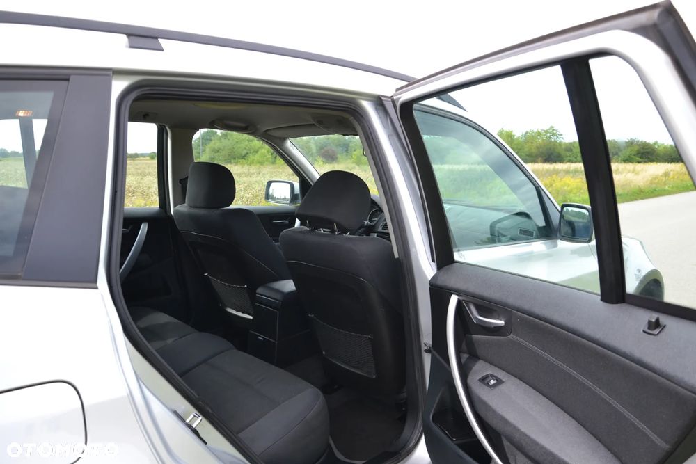 BMW X3 xDrive20i Edition Exclusive - 14