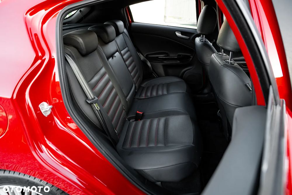 Alfa Romeo Giulietta 1.8 TBi 16V Quadrifoglio Verde - 22