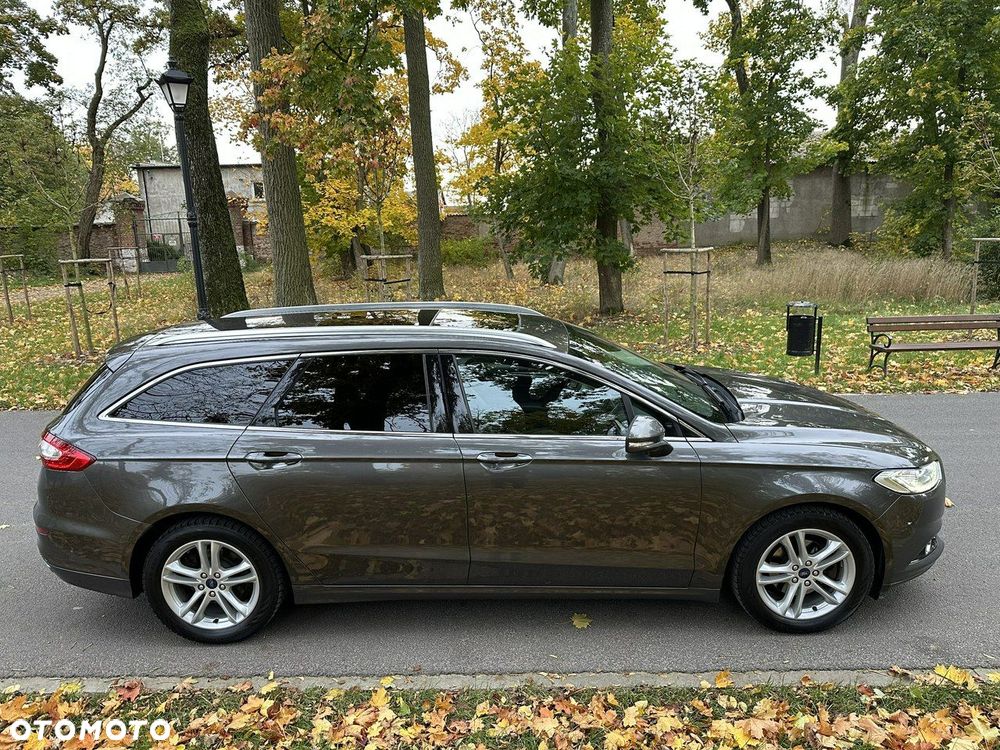 Ford Mondeo - 12