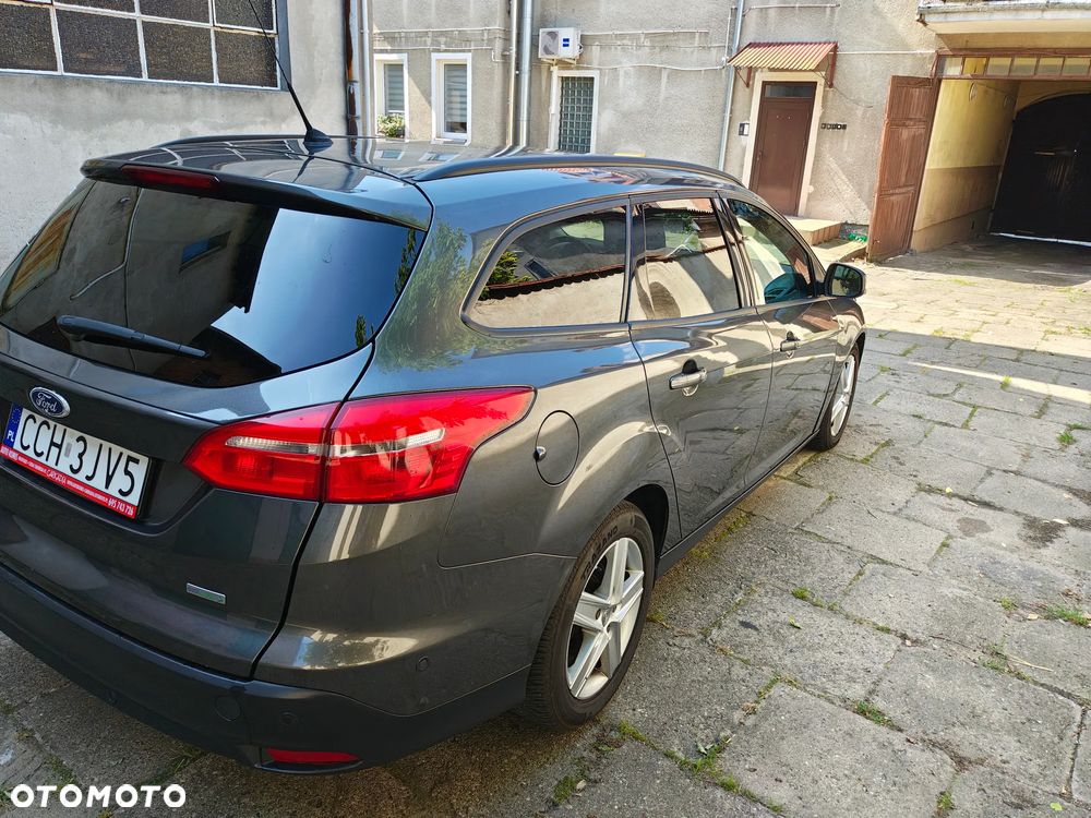 Ford Focus 1.0 EcoBoost Edition - 4