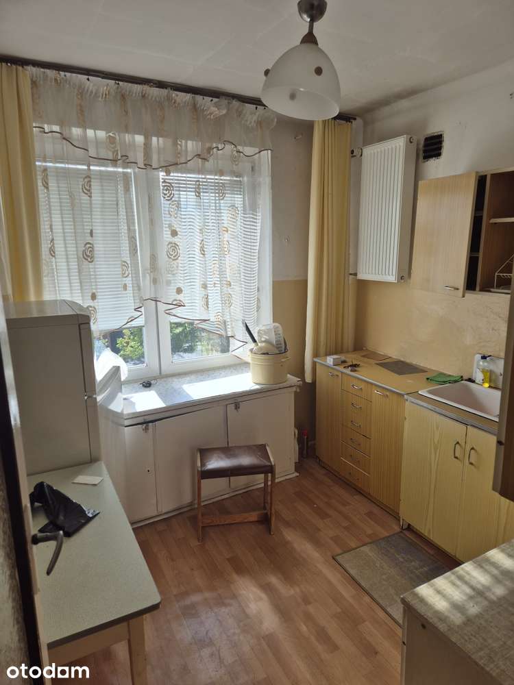 NOWA CENA- 38 m² | 3 piętro | balkon | do remontu | Limanowskiego
