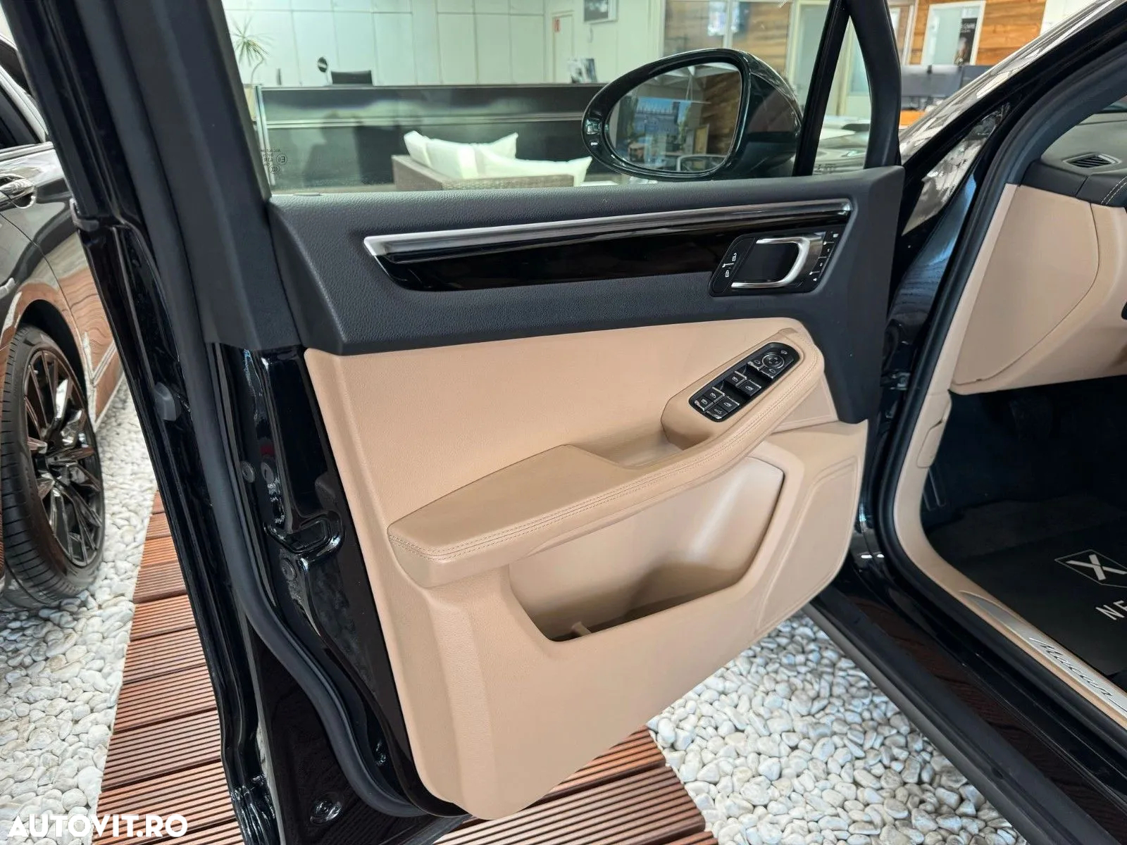 Porsche Macan S - 18
