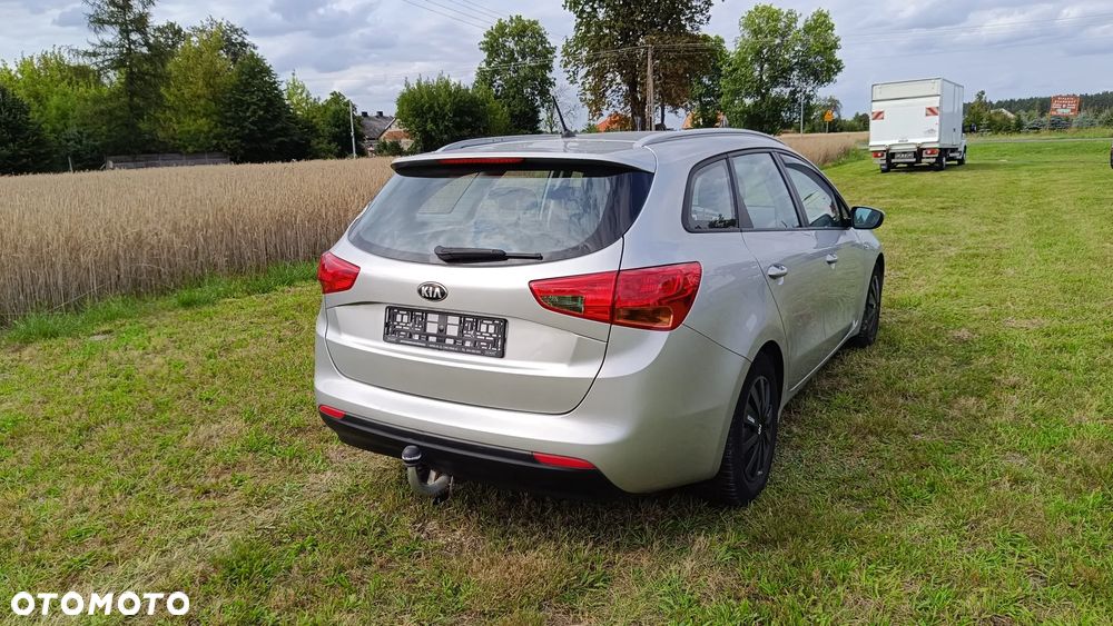 Kia Ceed - 5
