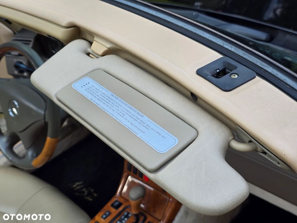 Mercedes-Benz SL 500 - 24