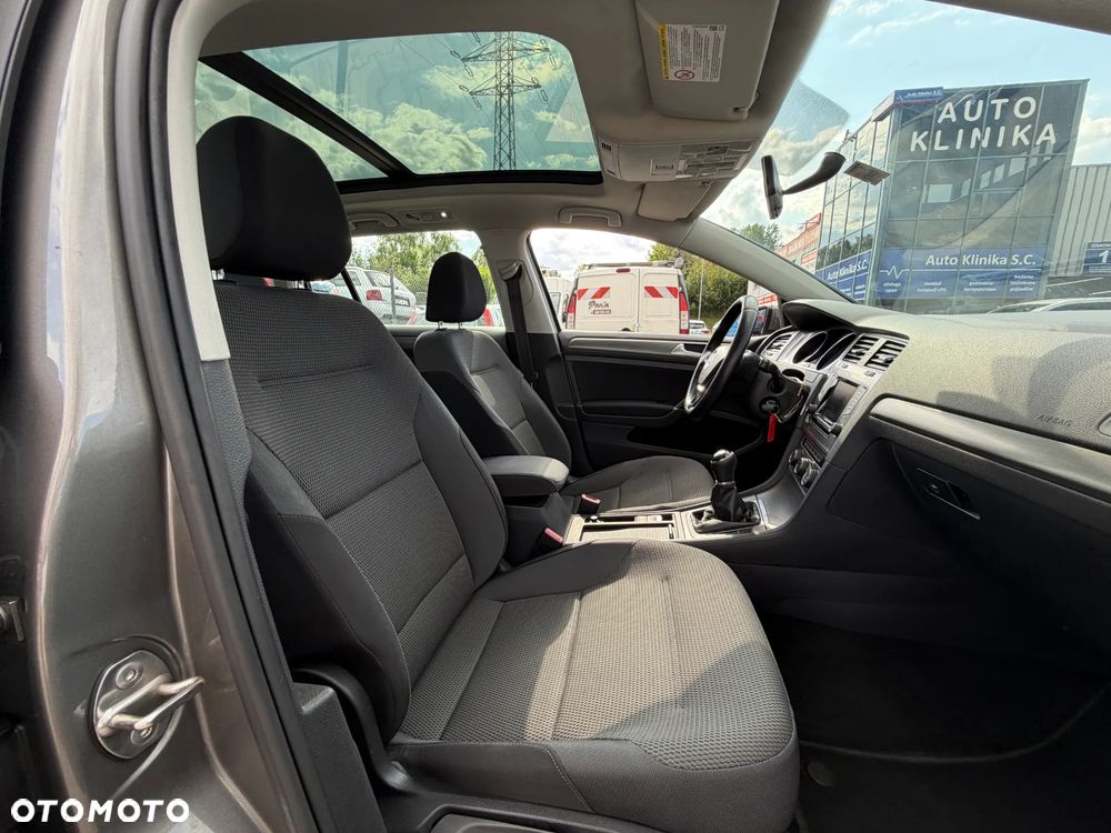 Volkswagen Golf 1.6 TDI Comfortline - 14