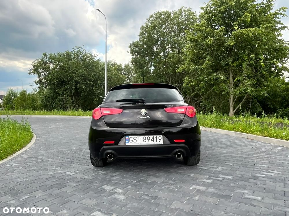 Alfa Romeo Giulietta - 6