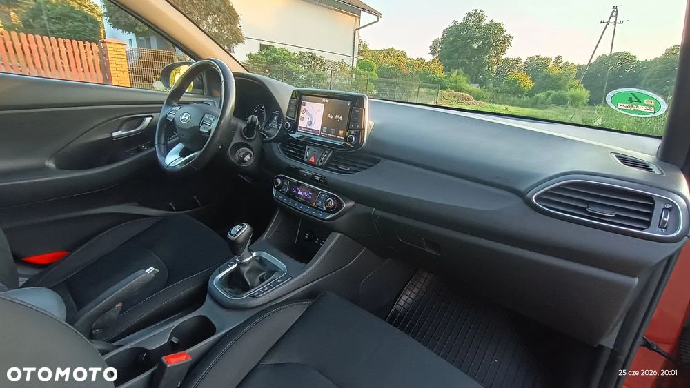 Hyundai i30 1.4 GO Plus - 17
