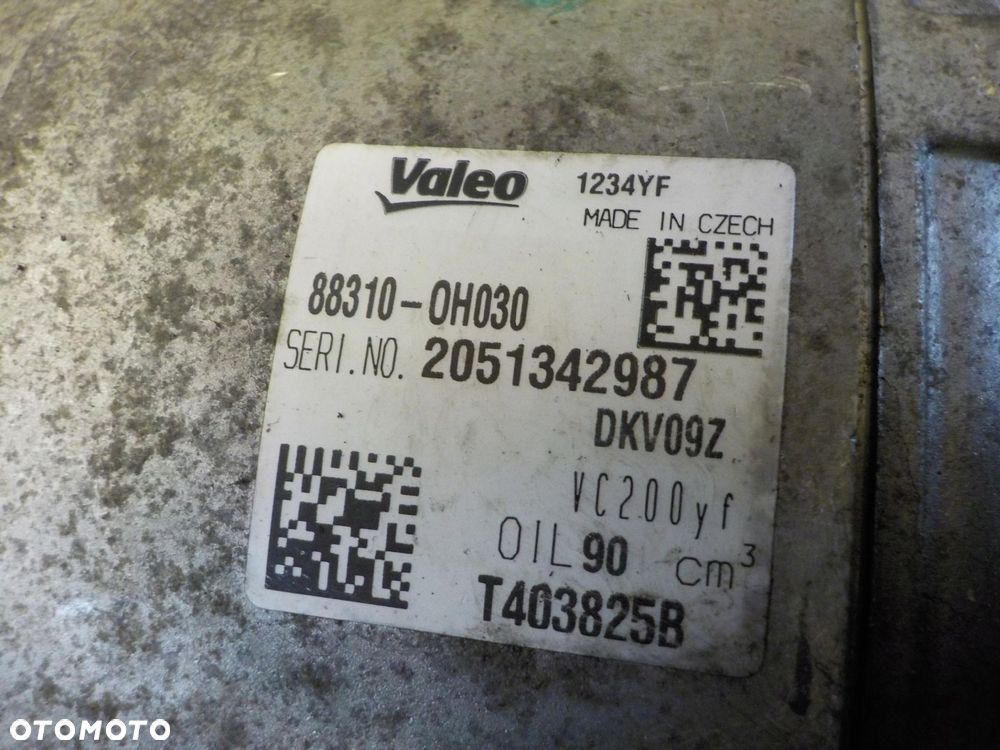 AYGO II 108 C1 1.0 VVTI 22r 72KM 1KR-FE sprezarka klimatyzacji 88310-0H030 - 5